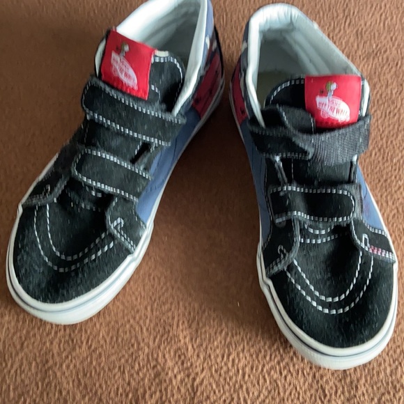 Vans Snoopy size grade school 3 fair condition - Picture 4 of 8